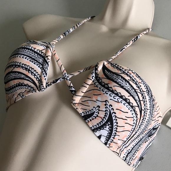 {Volcom} Free Bird Bikini Top - Picture 1 of 6